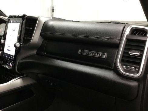 Used 2023 RAM 1500 Laramie AWD/4WD image 25