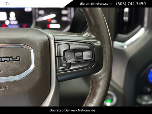 Used 2020 GMC Sierra 3500 Denali w/ Denali Ultimate Package image 35