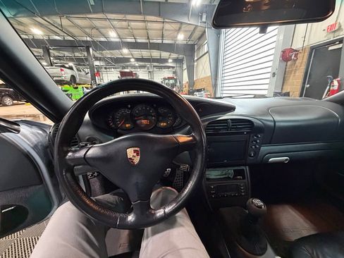 Used 2004 Porsche 911 Carrera 4S image 12