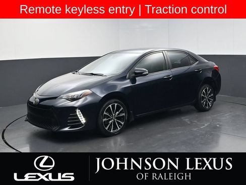 Used 2019 Toyota Corolla SE w/ SE Premium Package FWD image 1