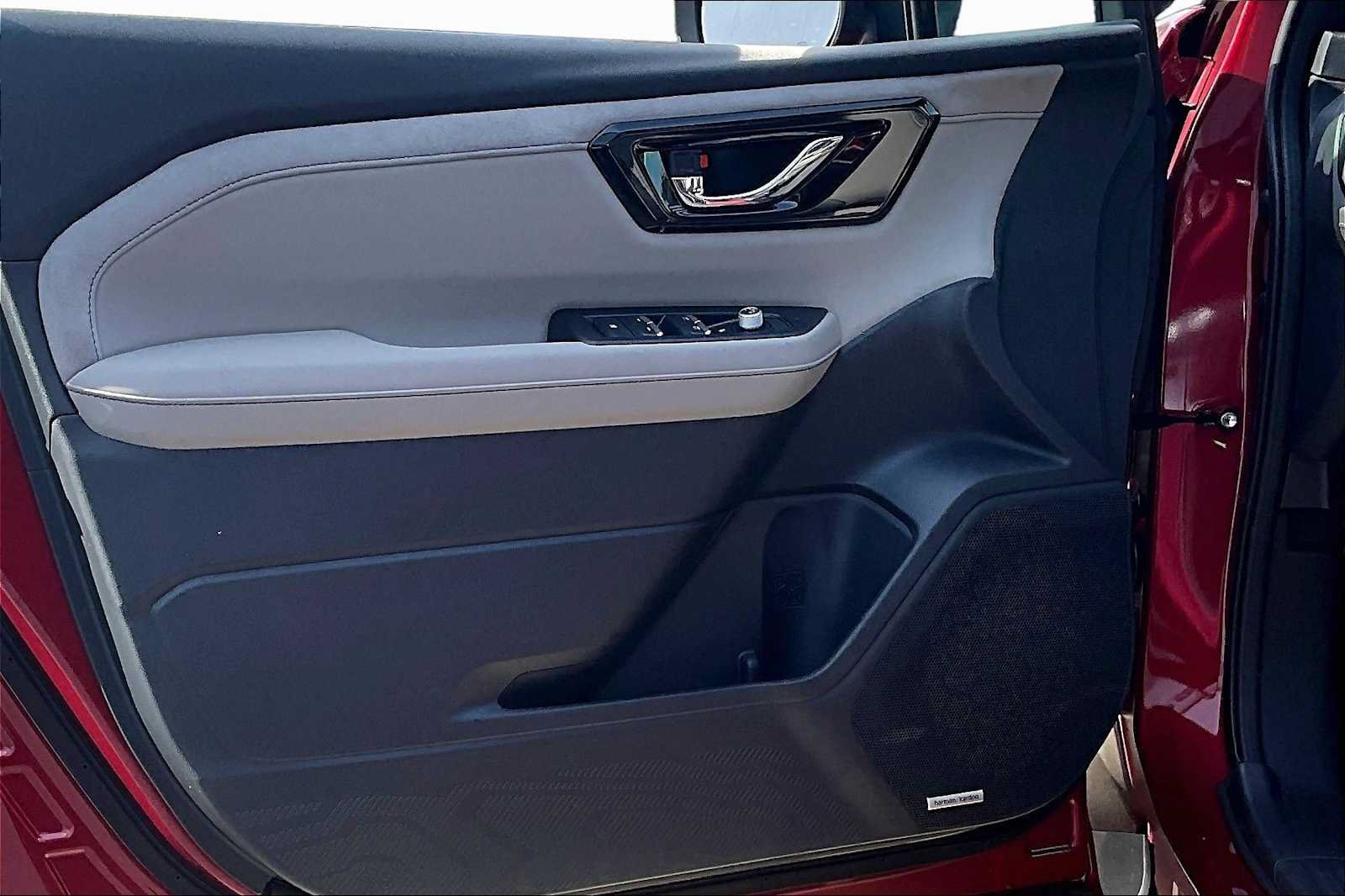 New 2026 Subaru Forester Touring AWD/4WD image 10
