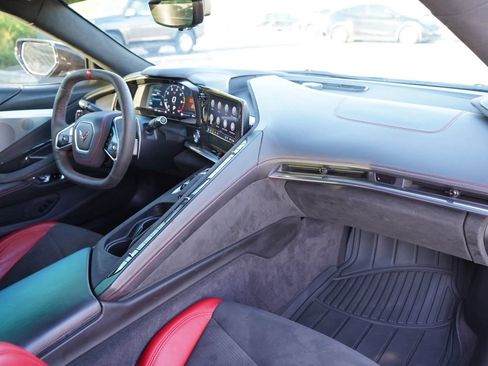 Used 2020 Chevrolet Corvette Stingray Premium Cpe w/ 3LT Preferred Equipment Group RWD image 21