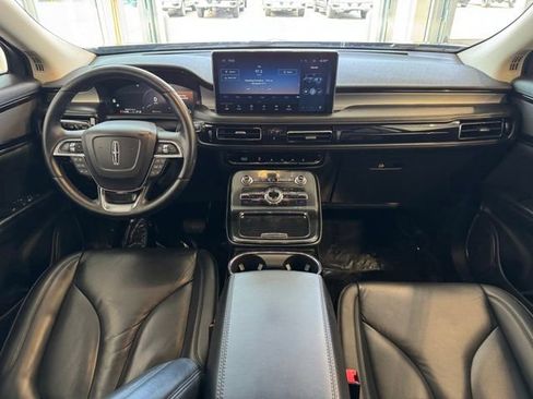 Used 2021 Lincoln Nautilus AWD w/ Equipment Group 101A image 7