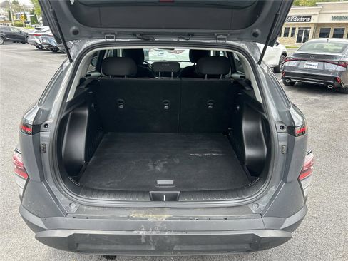 Used 2024 Hyundai Kona SEL AWD/4WD image 12