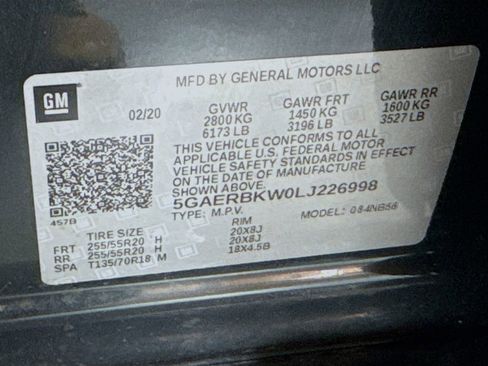 Used 2020 Buick Enclave Essence w/ Sound and Sites Package image 40