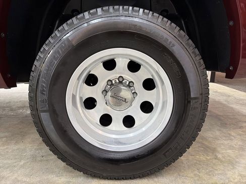 Used 2018 RAM 3500 Laramie Longhorn image 13