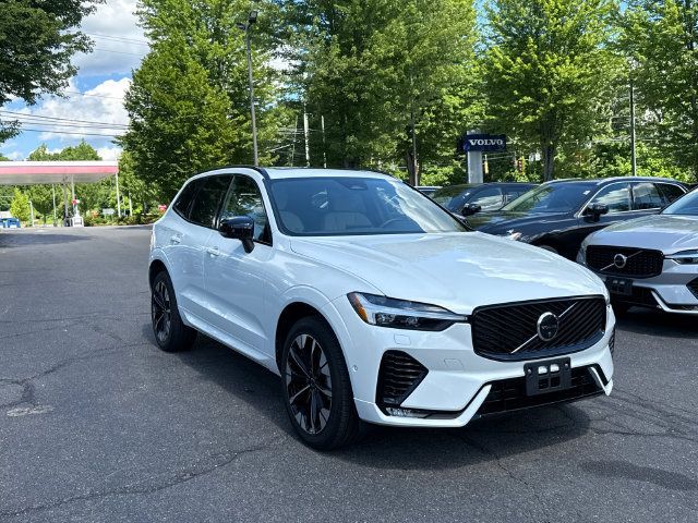 Certified 2026 Volvo XC60 B5 Plus w/ Protection Package Premier AWD/4WD image 5