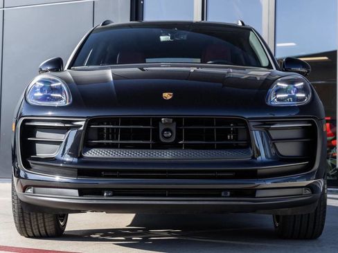 New 2026 Porsche Macan image 55