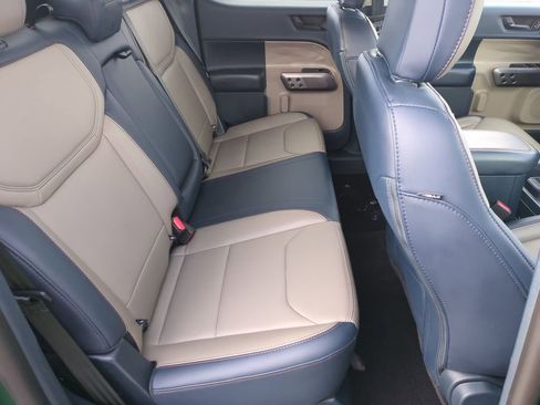 Used 2025 Ford Maverick Lariat w/ 4K Tow Package image 19