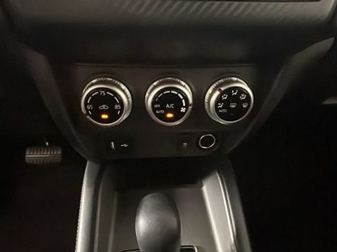 Used 2024 Mitsubishi Outlander Sport ES AWD/4WD image 22