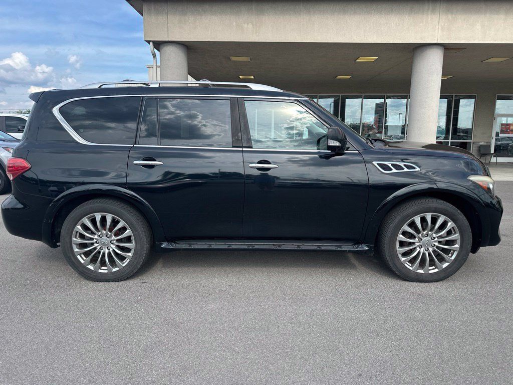 Used 2015 INFINITI QX80 4WD w/ 22" Wheel Package image 4