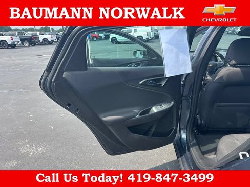 Used 2020 Chevrolet Malibu LS FWD image 33