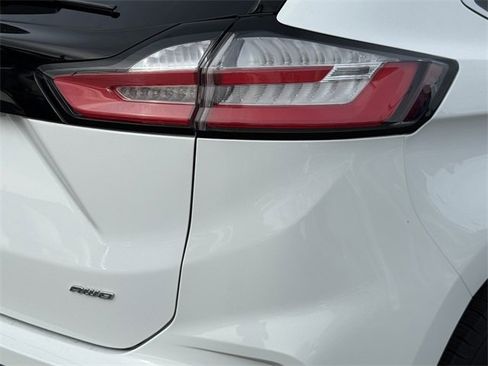 Certified 2022 Ford Edge SEL w/ Convenience Package image 30
