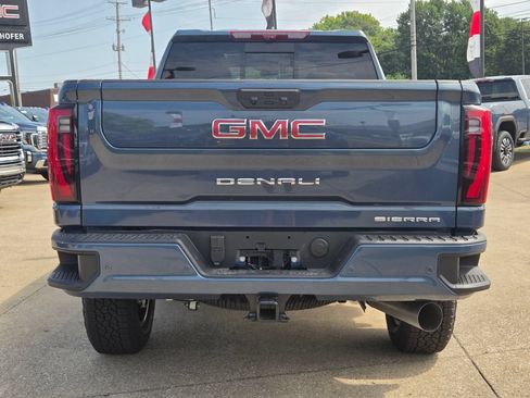 New 2026 GMC Sierra 2500 Denali w/ Denali Reserve Package AWD/4WD image 18