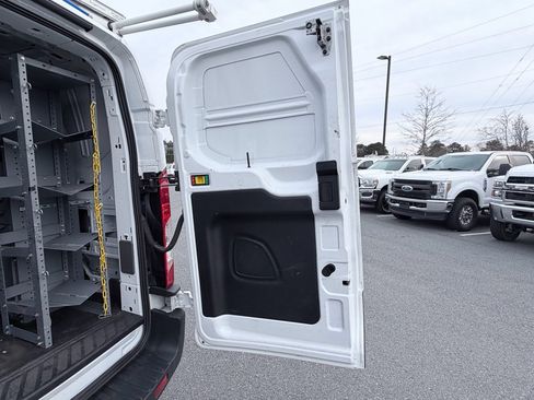 Used 2022 Ford Transit 250 Base image 10