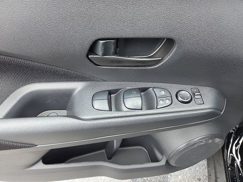 Used 2025 Nissan Kicks Play S FWD image 14