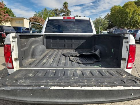 Used 2017 RAM 1500 Big Horn AWD/4WD image 19