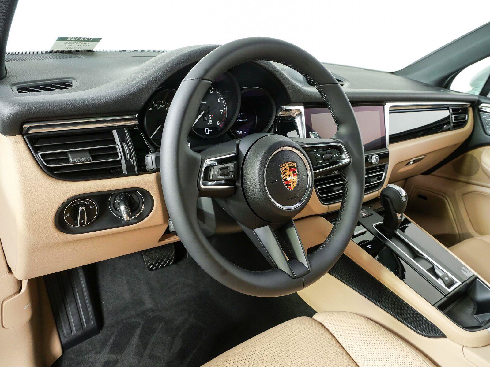 New 2026 Porsche Macan Turbo AWD/4WD image 4
