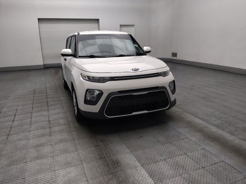 Used 2021 Kia Soul LX FWD image 13