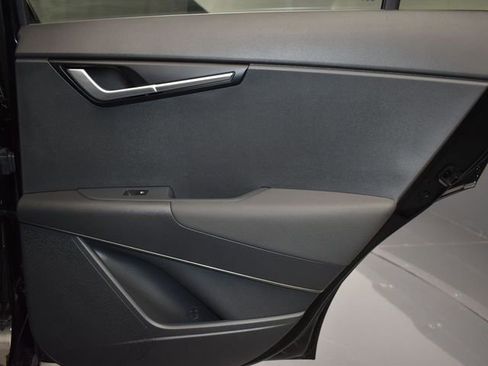 Certified 2025 Kia Niro Wind image 14