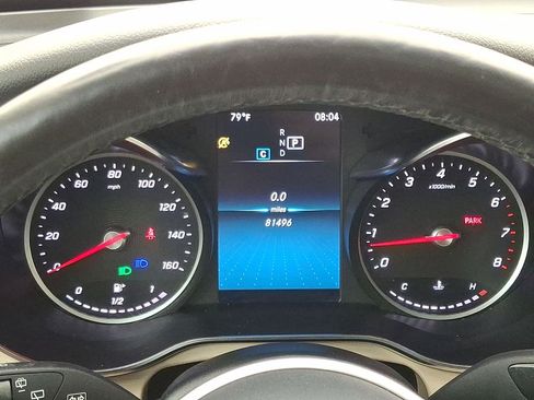 Used 2021 Mercedes-Benz GLC 300 4MATIC image 13