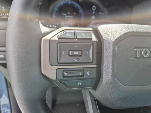 Used 2025 Toyota Land Cruiser w/ Premium Package image 21