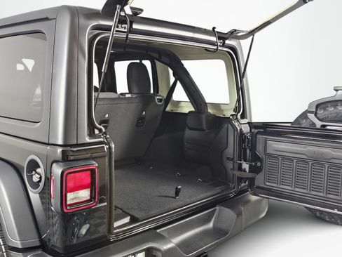 New 2026 Jeep Wrangler Unlimited Sport AWD/4WD image 16