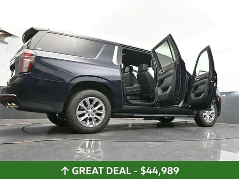 Used 2023 Chevrolet Suburban Premier image 56