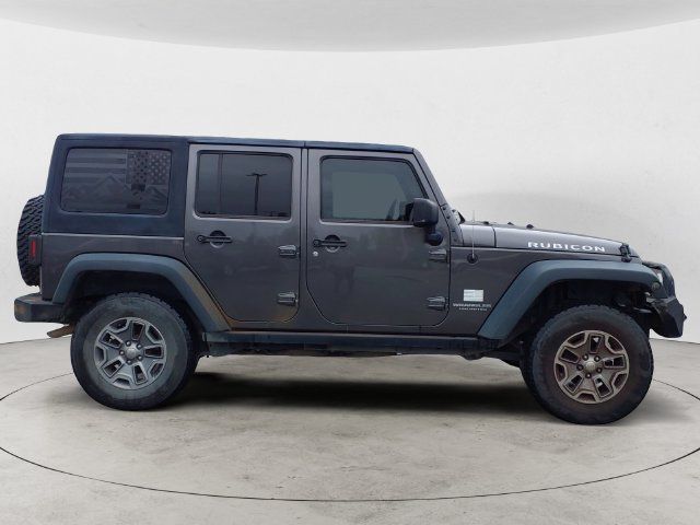 Used 2016 Jeep Wrangler Unlimited Rubicon w/ Connectivity Group AWD/4WD image 4