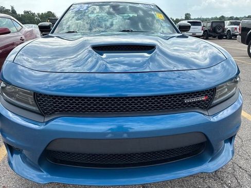 Used 2023 Dodge Charger GT RWD image 7