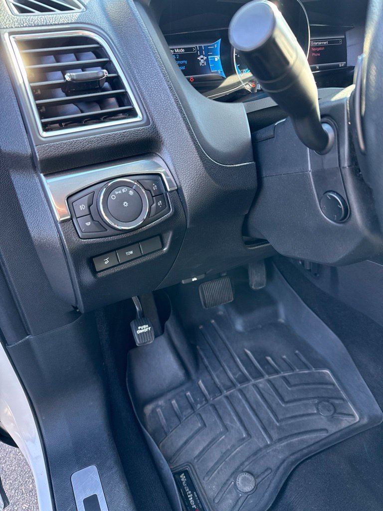 Used 2019 Ford Explorer Sport w/ Equipment Group 401A AWD/4WD image 27