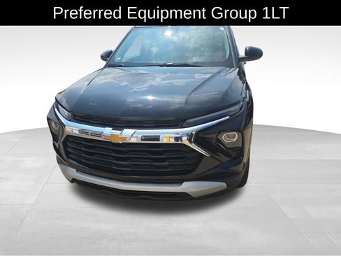 Used 2024 Chevrolet TrailBlazer LT w/ LT Cold Weather Package AWD/4WD image 10
