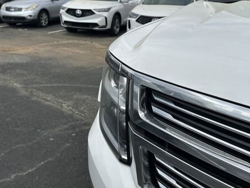 Used 2015 Chevrolet Tahoe LTZ RWD image 12