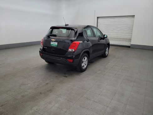 Used 2017 Chevrolet Trax LS AWD/4WD image 9