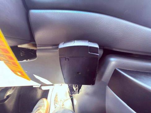 Used 2007 Ford E-350 and Econoline 350 XL RWD image 34