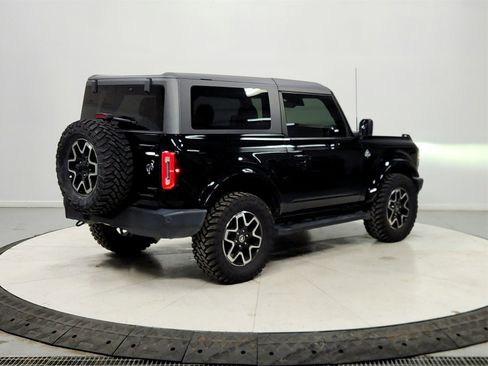 Used 2023 Ford Bronco Outer Banks image 7