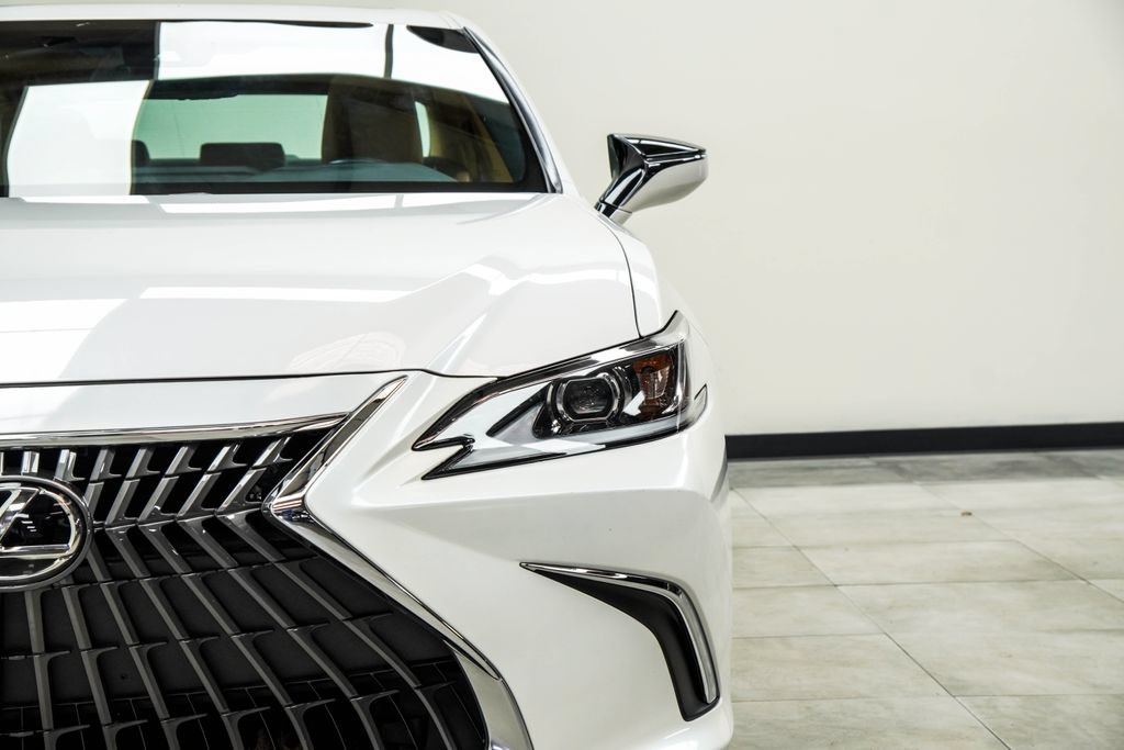 Used 2022 Lexus ES 350 w/ Accessory Package FWD image 8