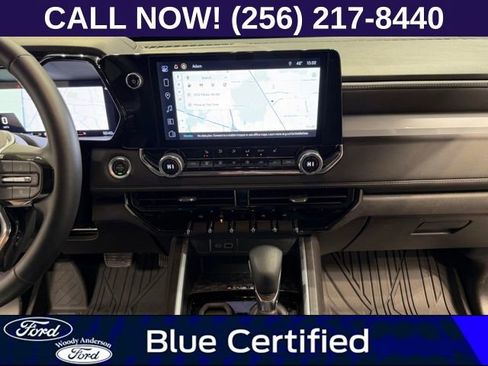 Used 2024 Chevrolet Colorado LT w/ LT Convenience Package II image 15