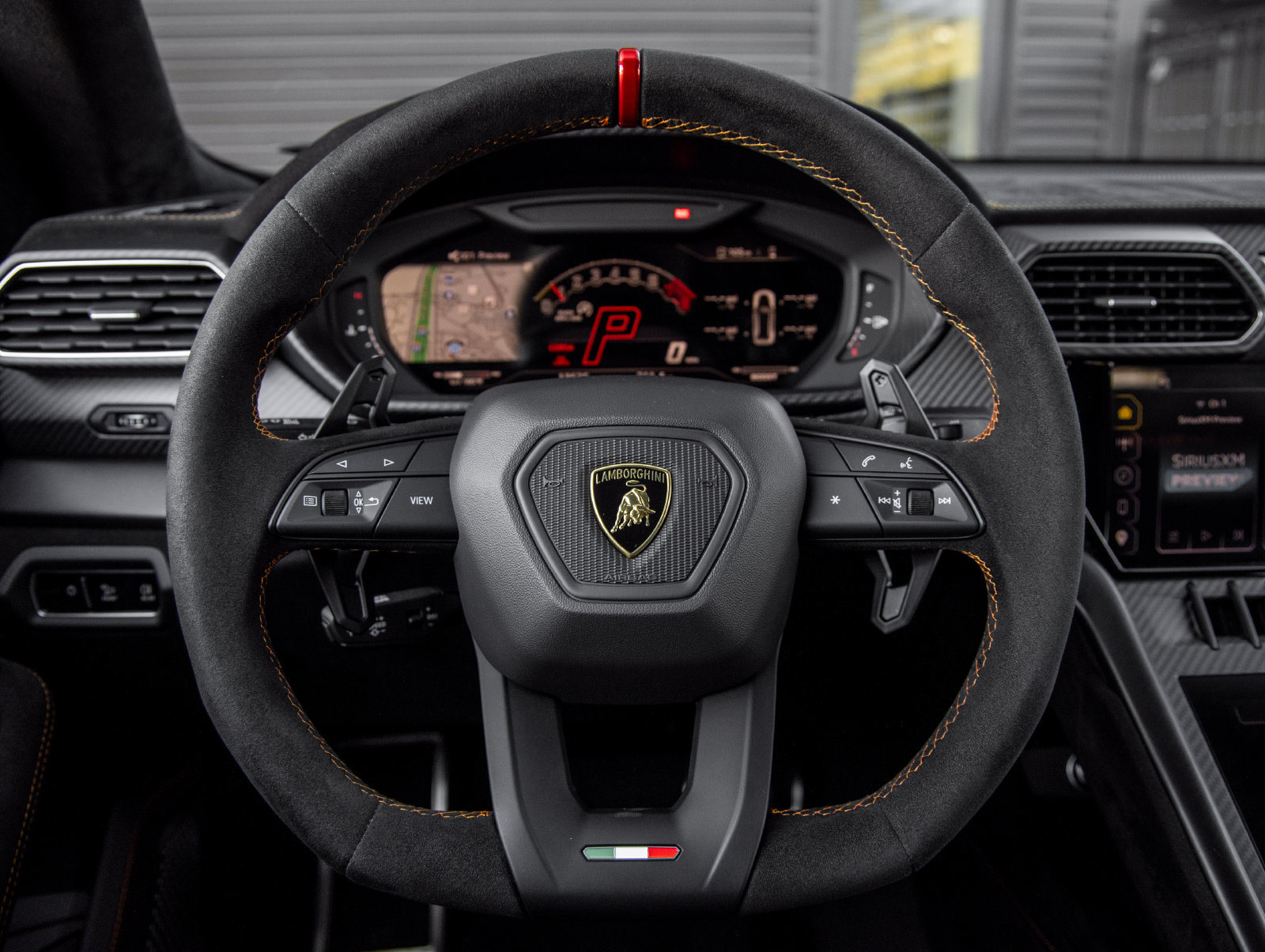 Used 2024 Lamborghini Urus Performante AWD/4WD image 39