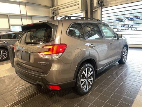 Used 2023 Subaru Forester Limited AWD/4WD image 20