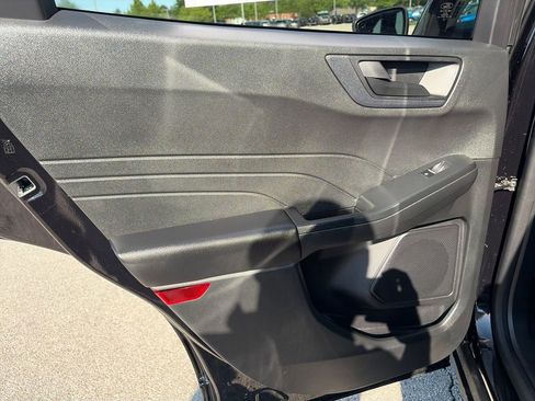 Used 2023 Ford Escape Active w/ Cold Weather Package FWD image 24