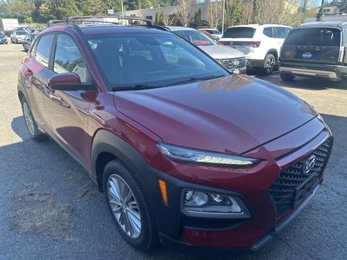 Used 2020 Hyundai Kona SEL image 2