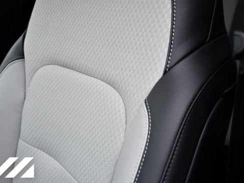 New 2024 Ford Escape SE FWD image 12