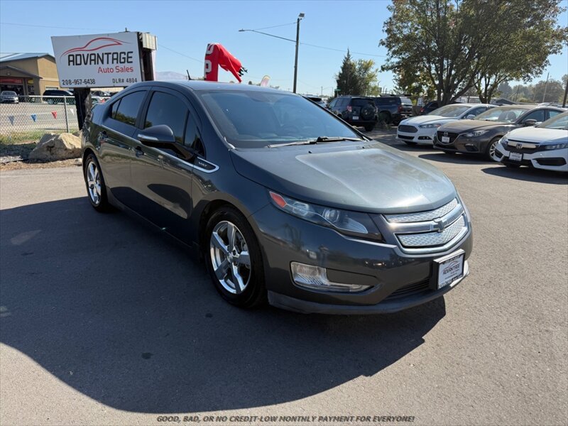Used 2013 Chevrolet Volt Premium w/ Premium Trim Package FWD image 1