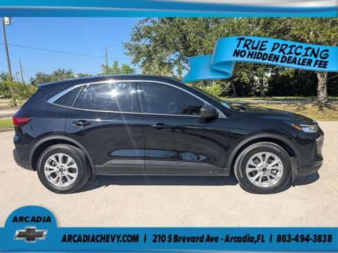 Used 2023 Ford Escape Active w/ Tech Pack #1 FWD image 4