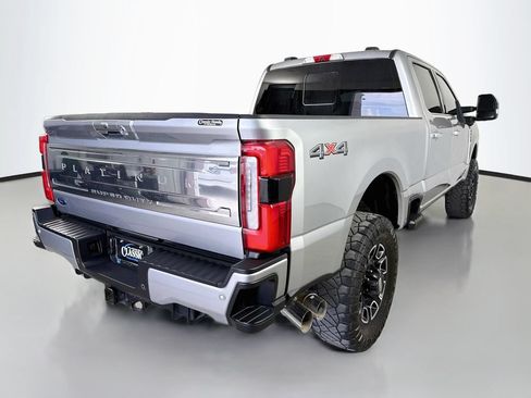 Used 2024 Ford F250 Platinum AWD/4WD image 7