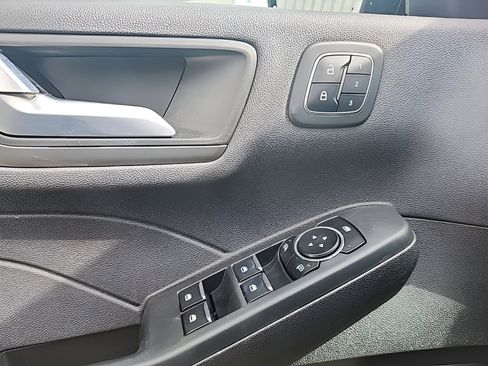 Certified 2023 Ford Escape Active w/ Tech Pack #2 image 18