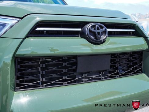 Used 2022 Toyota 4Runner Trail Special Edition AWD/4WD image 14