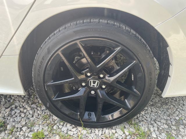 Used 2023 Honda Civic Sport image 17