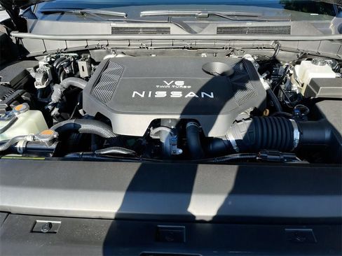 New 2025 Nissan Armada Platinum image 36